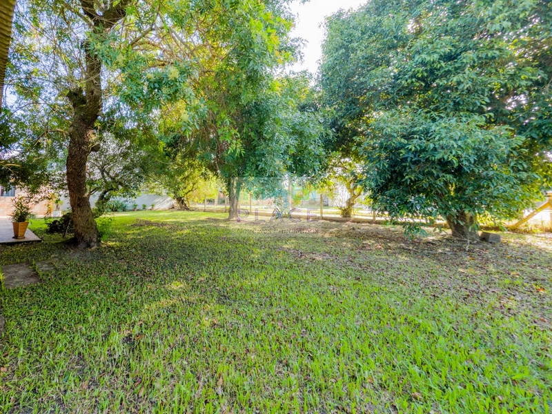 Casa à venda com amplo espaço: 61ª foto da galeria de imagens do imóvel