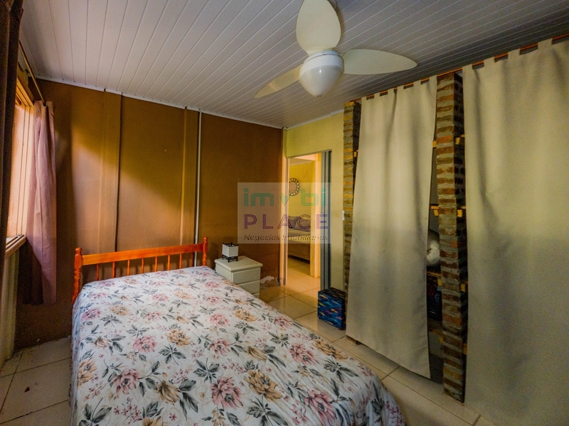 Casa à venda com amplo espaço: 29ª foto da galeria de imagens do imóvel