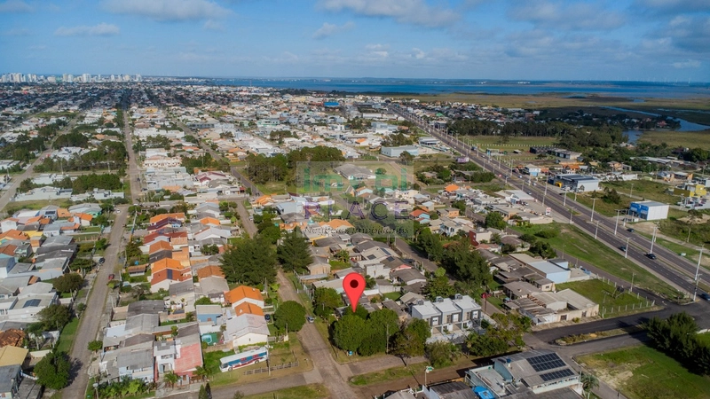 Casa à venda com amplo espaço: 41ª foto da galeria de imagens do imóvel