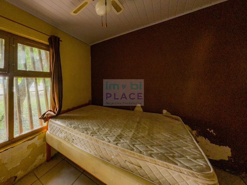 Casa à venda com amplo espaço: 18ª foto da galeria de imagens do imóvel