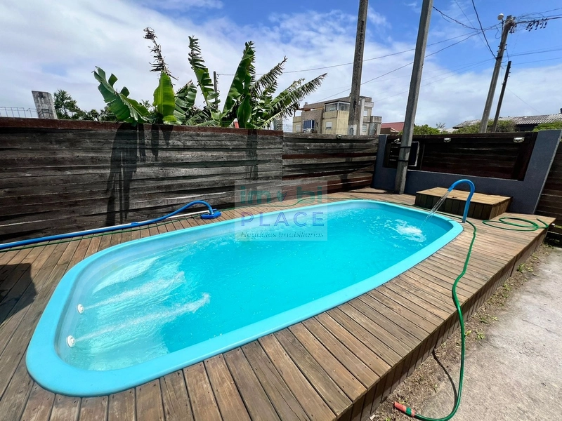 Residência c/Piscina a Poucos Passos do Mar - Oferta Especial!: 2ª foto da galeria de imagens do imóvel