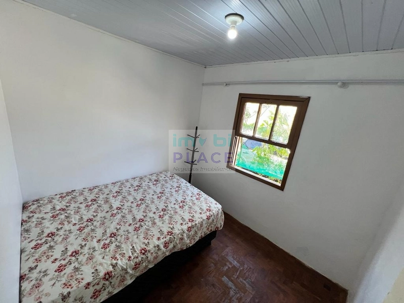 Locação de temporada - Casa com pátio 3 Quartos - Acomoda 6 Pessoas: 7ª foto da galeria de imagens do imóvel