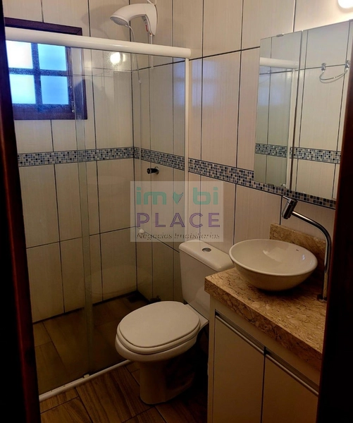 Casa com piscina: 8ª foto da galeria de imagens do imóvel