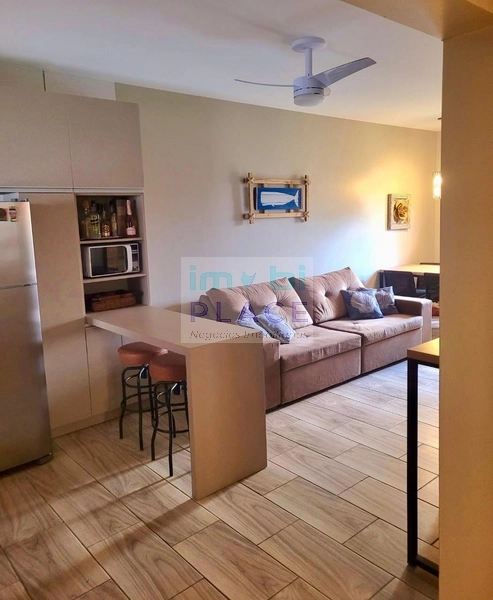 Casa com piscina: 11ª foto da galeria de imagens do imóvel