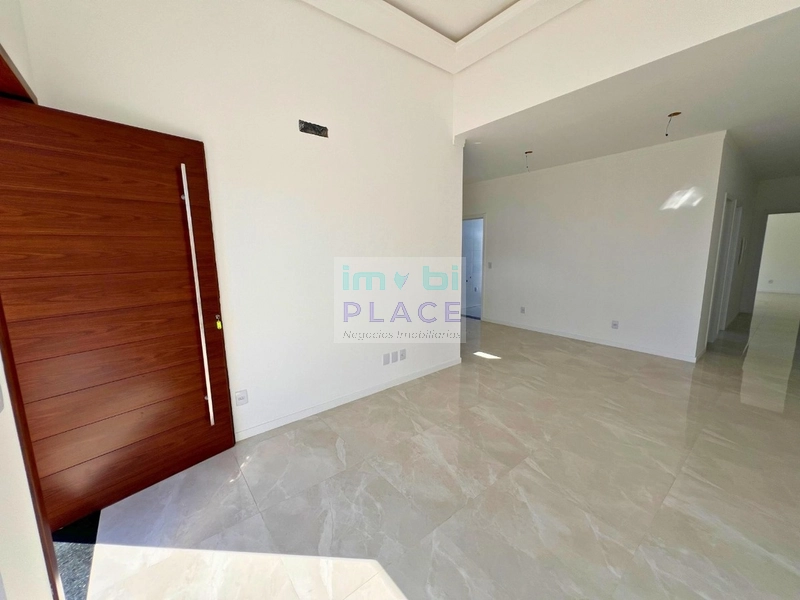 Casa à Venda – Alto Padrão Construtivo: 23ª foto da galeria de imagens do imóvel
