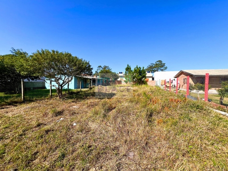 Terreno à Venda: 2ª foto da galeria de imagens do imóvel