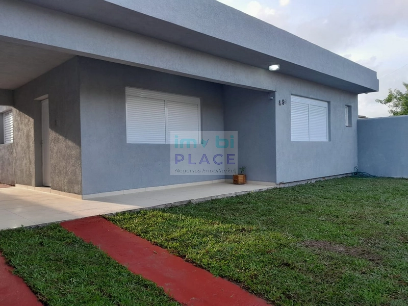 Ampla Casa com 5 Dormitórios: 12ª foto da galeria de imagens do imóvel