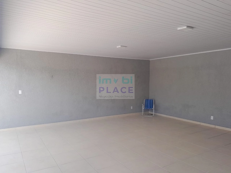 Ampla Casa com 5 Dormitórios: 22ª foto da galeria de imagens do imóvel