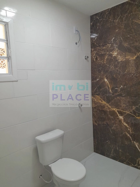 Ampla Casa com 5 Dormitórios: 7ª foto da galeria de imagens do imóvel