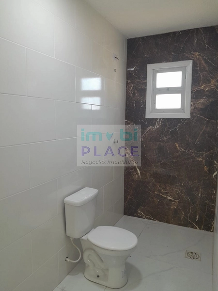Ampla Casa com 5 Dormitórios: 14ª foto da galeria de imagens do imóvel