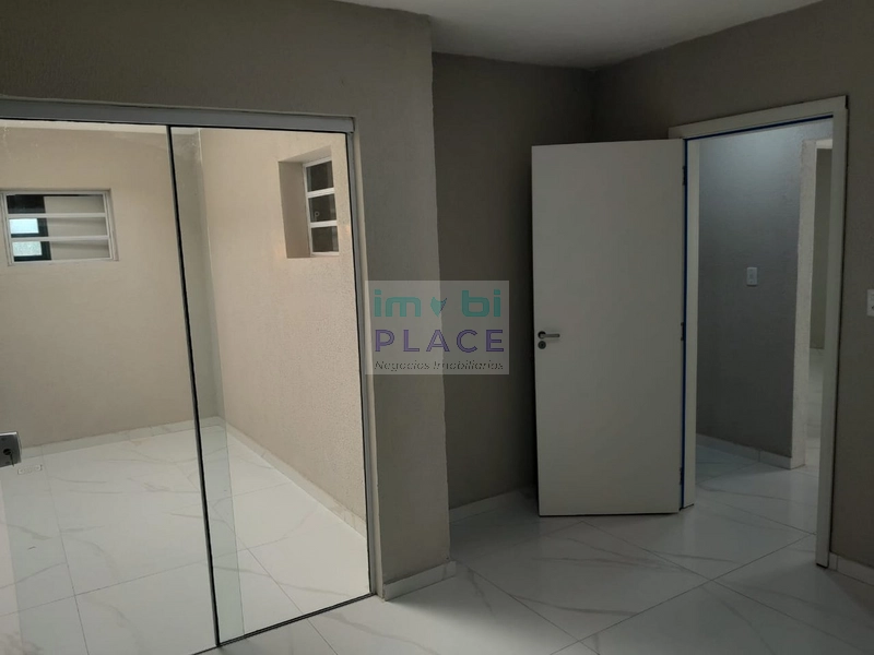 Ampla Casa com 5 Dormitórios: 5ª foto da galeria de imagens do imóvel