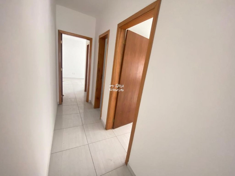 Excelente Casa Geminada, a 1 Quadra do Mar, composta de 2 dormitórios.: 4ª foto da galeria de imagens do imóvel