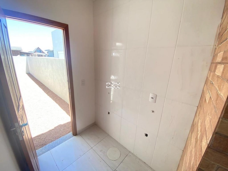 Excelente Casa Geminada, a 1 Quadra do Mar, composta de 2 dormitórios.: 8ª foto da galeria de imagens do imóvel