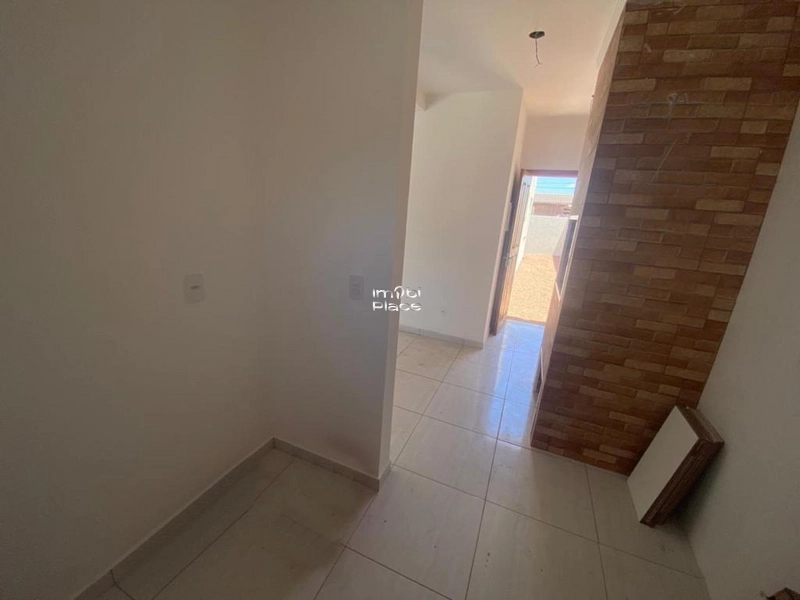 Excelente Casa Geminada, a 1 Quadra do Mar, composta de 2 dormitórios.: 9ª foto da galeria de imagens do imóvel