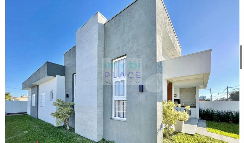 Casa a 2 Quadras do mar: 3ª foto da galeria de imagens do imóvel