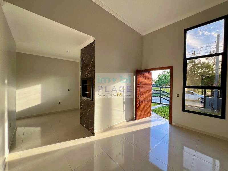 Casa nova à venda: 2ª foto da galeria de imagens do imóvel