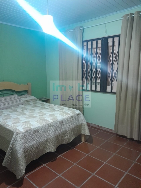 Casa Mobiliada à Venda: 15ª foto da galeria de imagens do imóvel