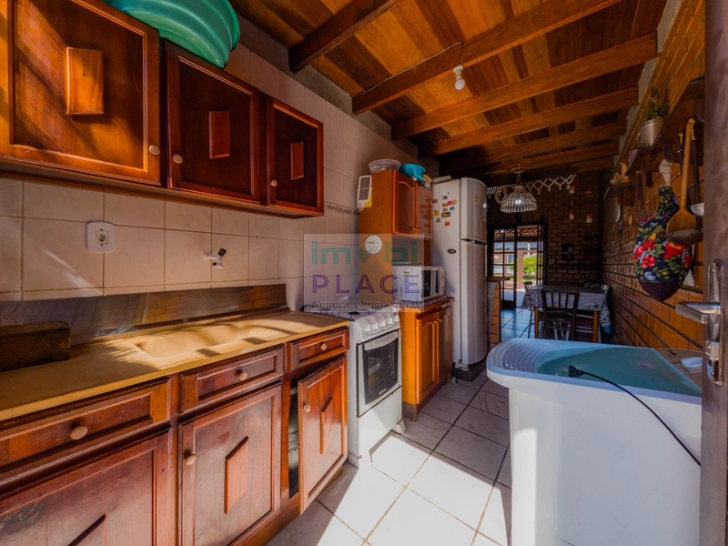 Casa à venda com arquitetura diferenciada: 19ª foto da galeria de imagens do imóvel