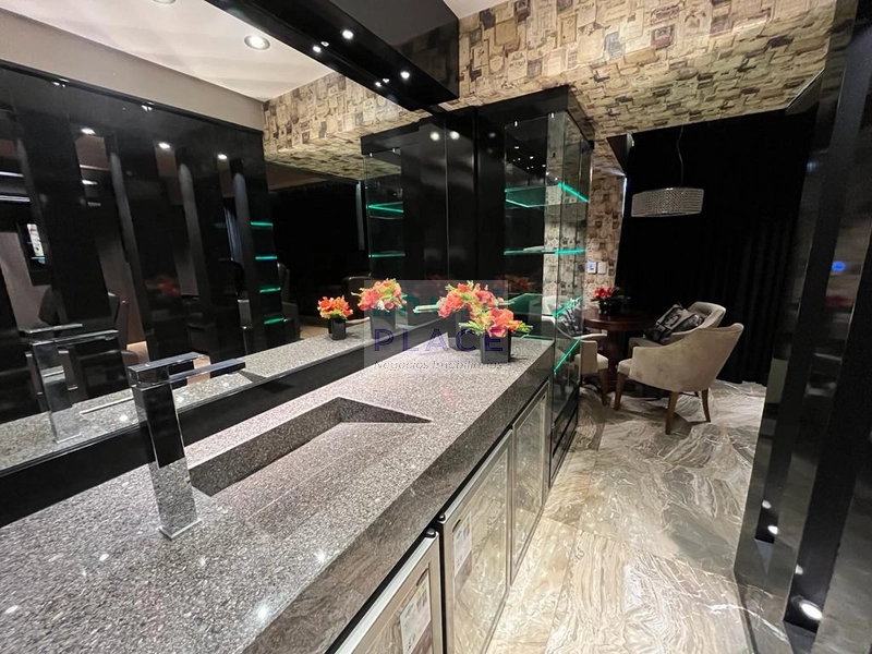 Luxoso e sofisticado apartamento com características únicas: 11ª foto da galeria de imagens do imóvel