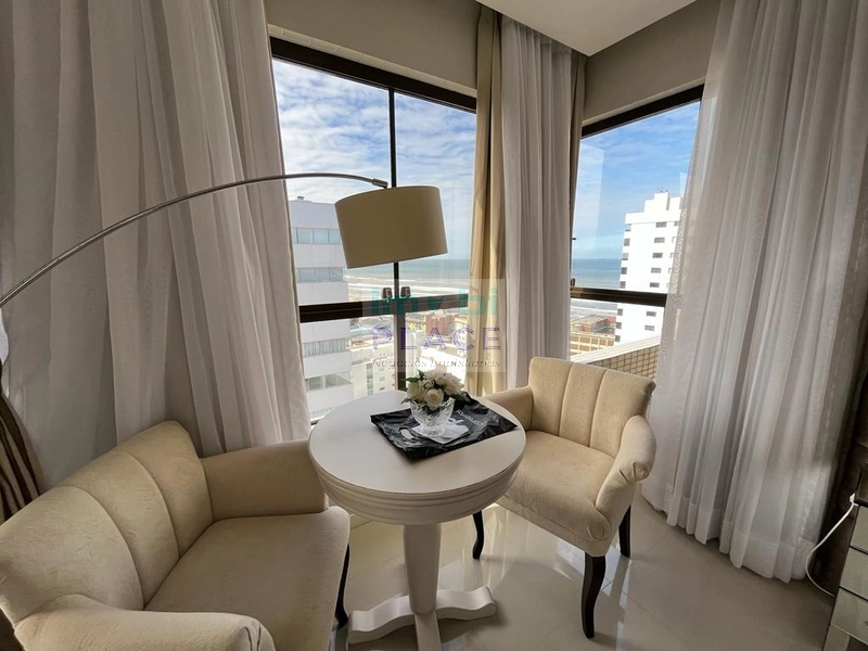 Luxoso e sofisticado apartamento com características únicas: 17ª foto da galeria de imagens do imóvel