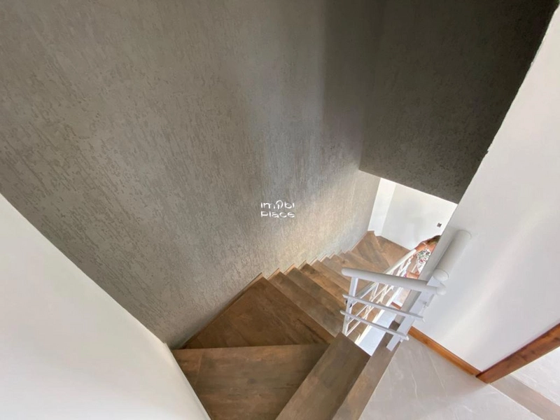 Sobrado duplex próximo ao centrinho de Nova Tramandaí, 3 dormitórios: 3ª foto da galeria de imagens do imóvel