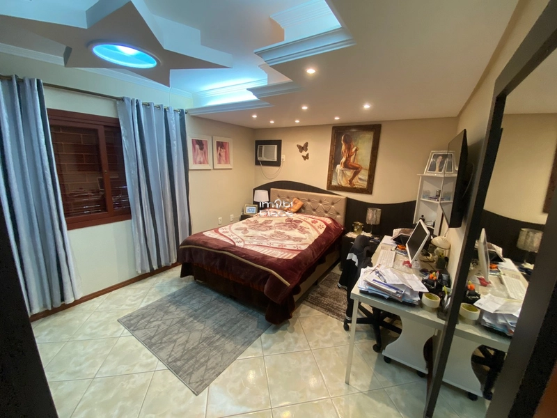 Residência Central de Tramandaí: Espaçosa, Mobiliada e com Piscina: 11ª foto da galeria de imagens do imóvel