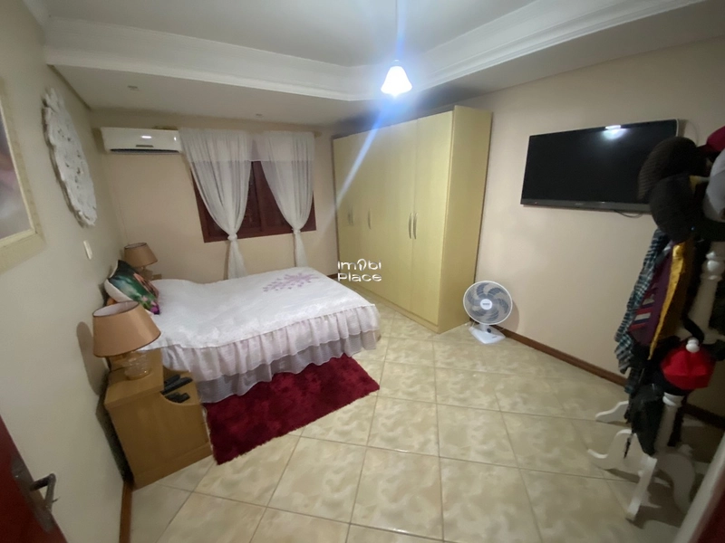 Residência Central de Tramandaí: Espaçosa, Mobiliada e com Piscina: 12ª foto da galeria de imagens do imóvel