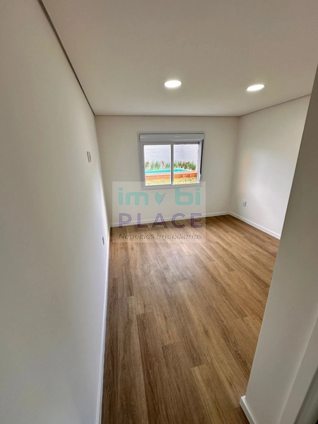 Casa ampla no Centro de Imbé – 4 dormitórios, piscina e espaço gourmet: 26ª foto da galeria de imagens do imóvel