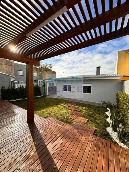 Casa ampla no Centro de Imbé – 4 dormitórios, piscina e espaço gourmet: 4ª foto da galeria de imagens do imóvel