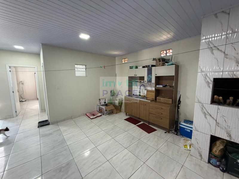 Casa Moderna com 3 Quartos e Quintal: 8ª foto da galeria de imagens do imóvel