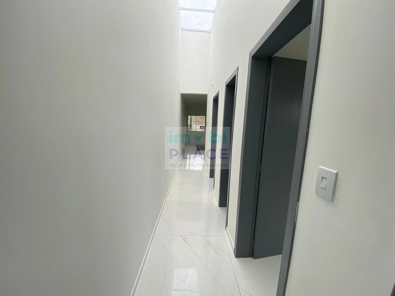 Linda residência nova e espaçosa com 3 quartos no centro de Imbé: 21ª foto da galeria de imagens do imóvel