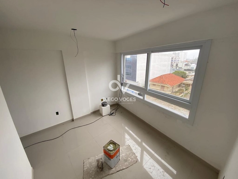 Apartamento novo no centro de Tramandaí, excelente padrão de construçã: 2ª foto da galeria de imagens do imóvel