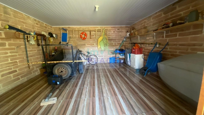 Linda residência está localizada a apenas 300 metros do mar em Pinhal: 20ª foto da galeria de imagens do imóvel