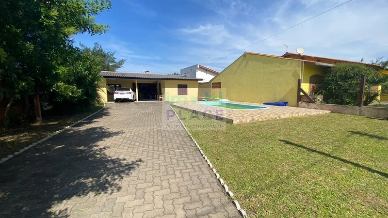 Linda residência está localizada a apenas 300 metros do mar em Pinhal: 26ª foto da galeria de imagens do imóvel