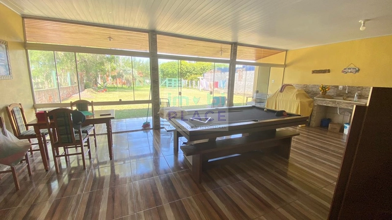 Linda residência está localizada a apenas 300 metros do mar em Pinhal: 10ª foto da galeria de imagens do imóvel