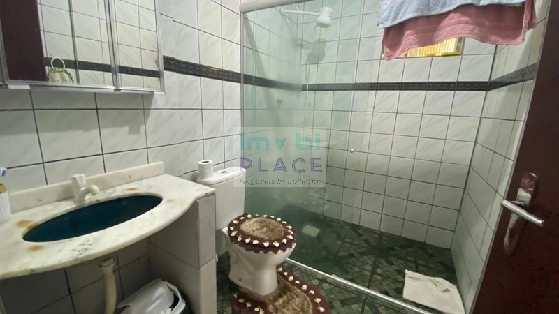 Linda residência está localizada a apenas 300 metros do mar em Pinhal: 14ª foto da galeria de imagens do imóvel