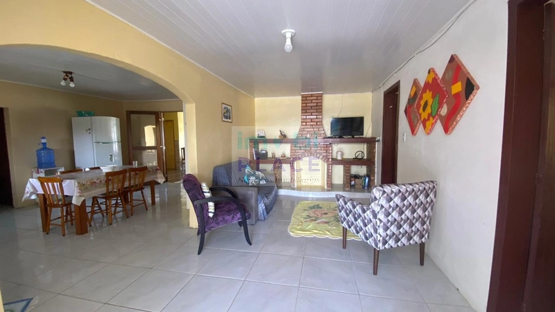 Linda residência está localizada a apenas 300 metros do mar em Pinhal: 18ª foto da galeria de imagens do imóvel