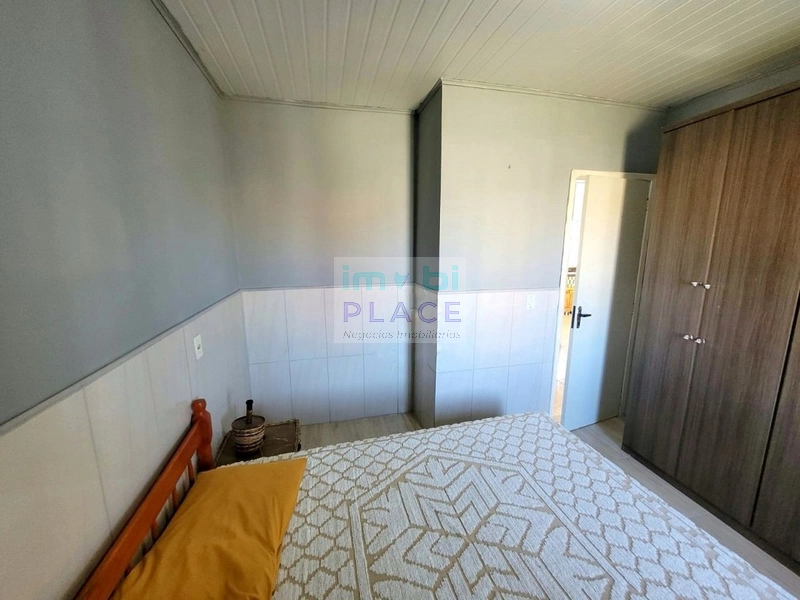 Casa à venda: 2ª foto da galeria de imagens do imóvel