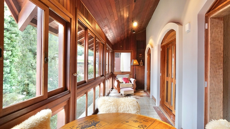 DUPLEX MOBILIADO PARA VIVER GRAMADO COM EXCLUSIVIDADE: 26ª foto da galeria de imagens do imóvel