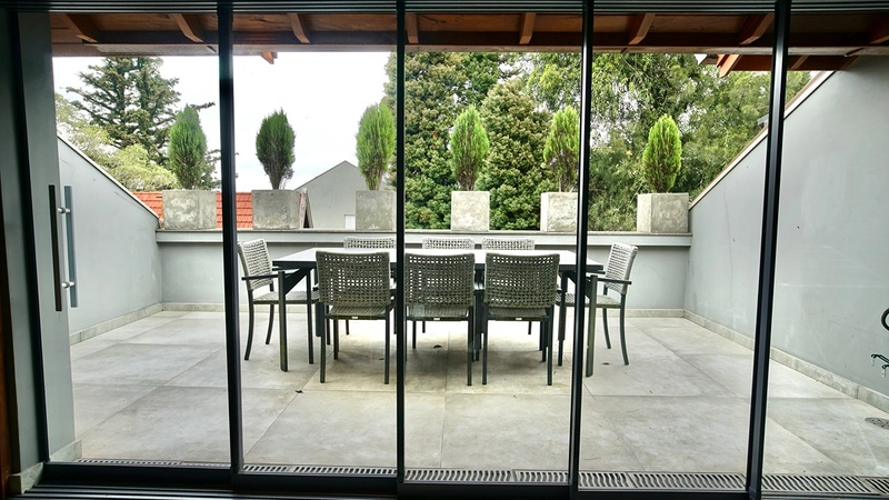 DUPLEX MOBILIADO PARA VIVER GRAMADO COM EXCLUSIVIDADE: 18ª foto da galeria de imagens do imóvel