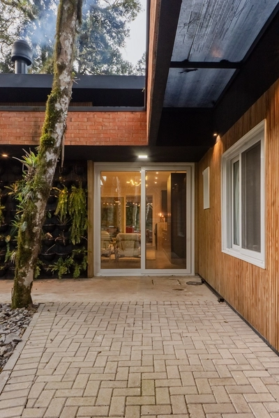 Arquitetura, Natureza e Exclusividade em Harmonia: 2ª foto da galeria de imagens do imóvel