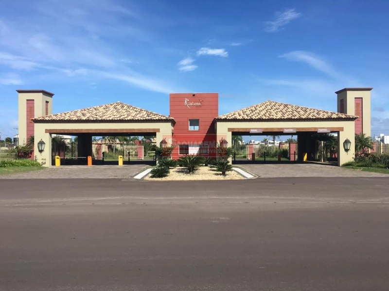 CONDOMINIO RIVIERA