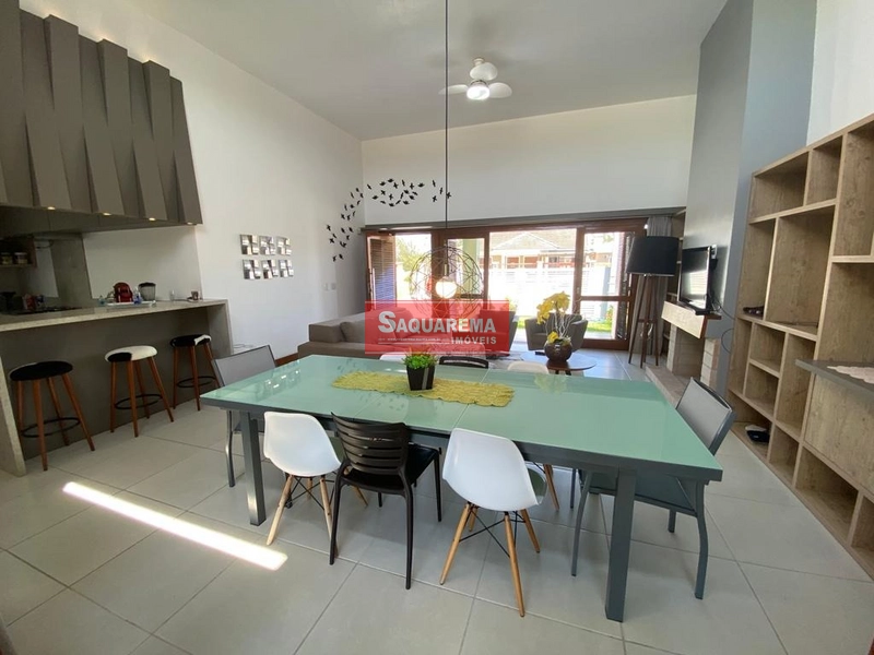 Elegante casa na praia de Atlântida Sul: 16ª foto da galeria de imagens do imóvel