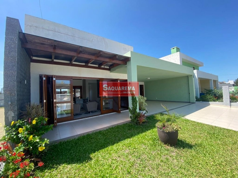 Elegante casa na praia de Atlântida Sul: 4ª foto da galeria de imagens do imóvel