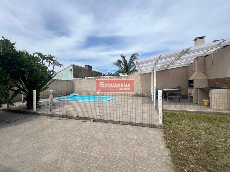 Casa com Piscina a 300m da Praia – Conforto e Lazer: 12ª foto da galeria de imagens do imóvel