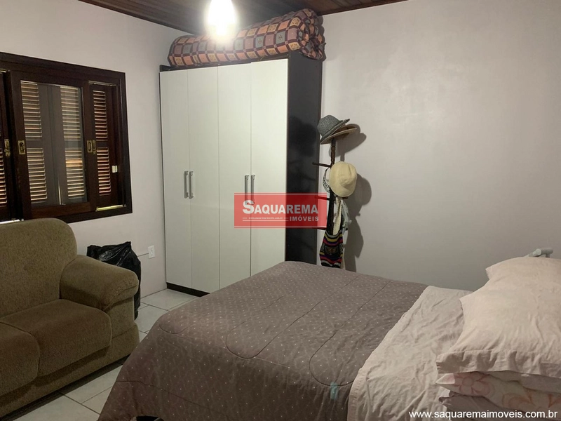 Casa em Atlântida sul: 4ª foto da galeria de imagens do imóvel