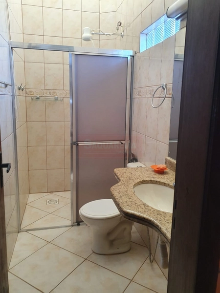 Residência à Venda - Localização Privilegiada a 150 Metros do Mar!: 11ª foto da galeria de imagens do imóvel