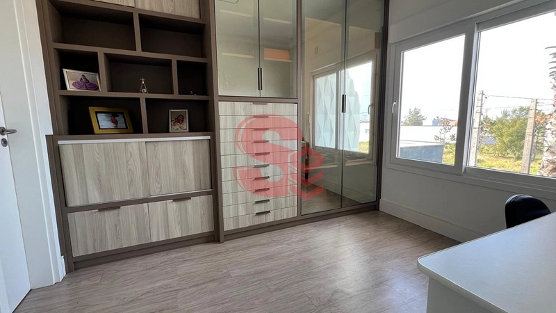 Excelente sobrado mobiliado e decorado te espera em Atlântida sul: 21ª foto da galeria de imagens do imóvel