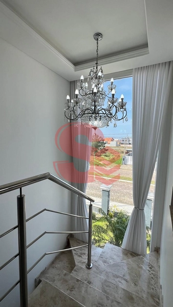 Excelente sobrado mobiliado e decorado te espera em Atlântida sul: 6ª foto da galeria de imagens do imóvel