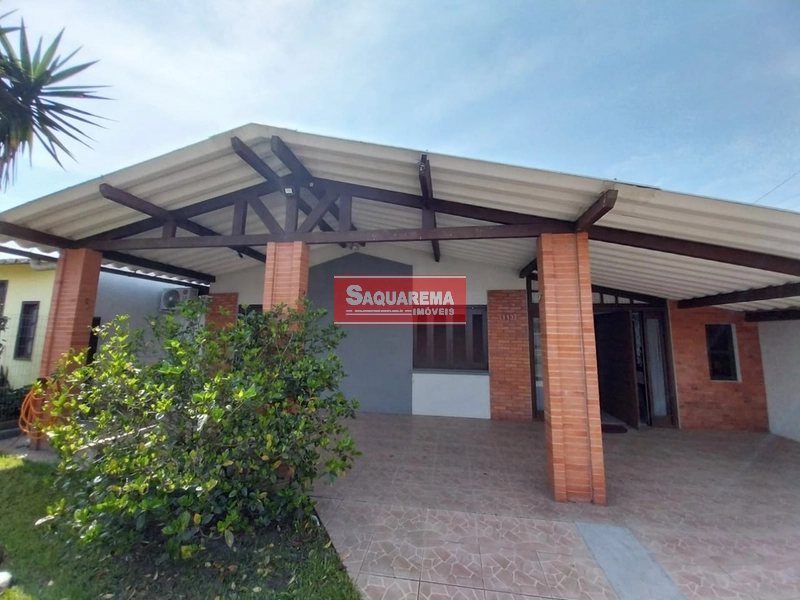 Residência de Alvenaria com Espaço Gourmet e Piscina: 21ª foto da galeria de imagens do imóvel